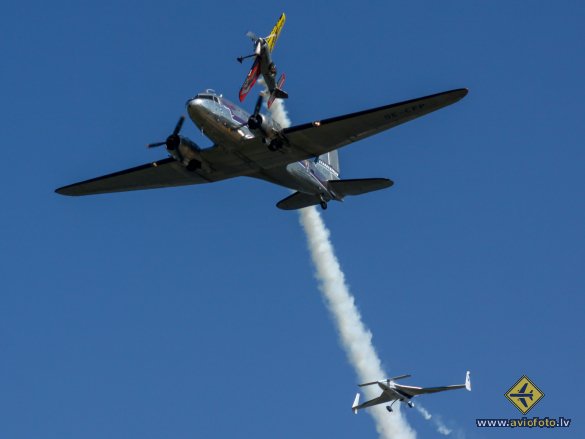 Douglas C-47A Skytrain (DC-3)